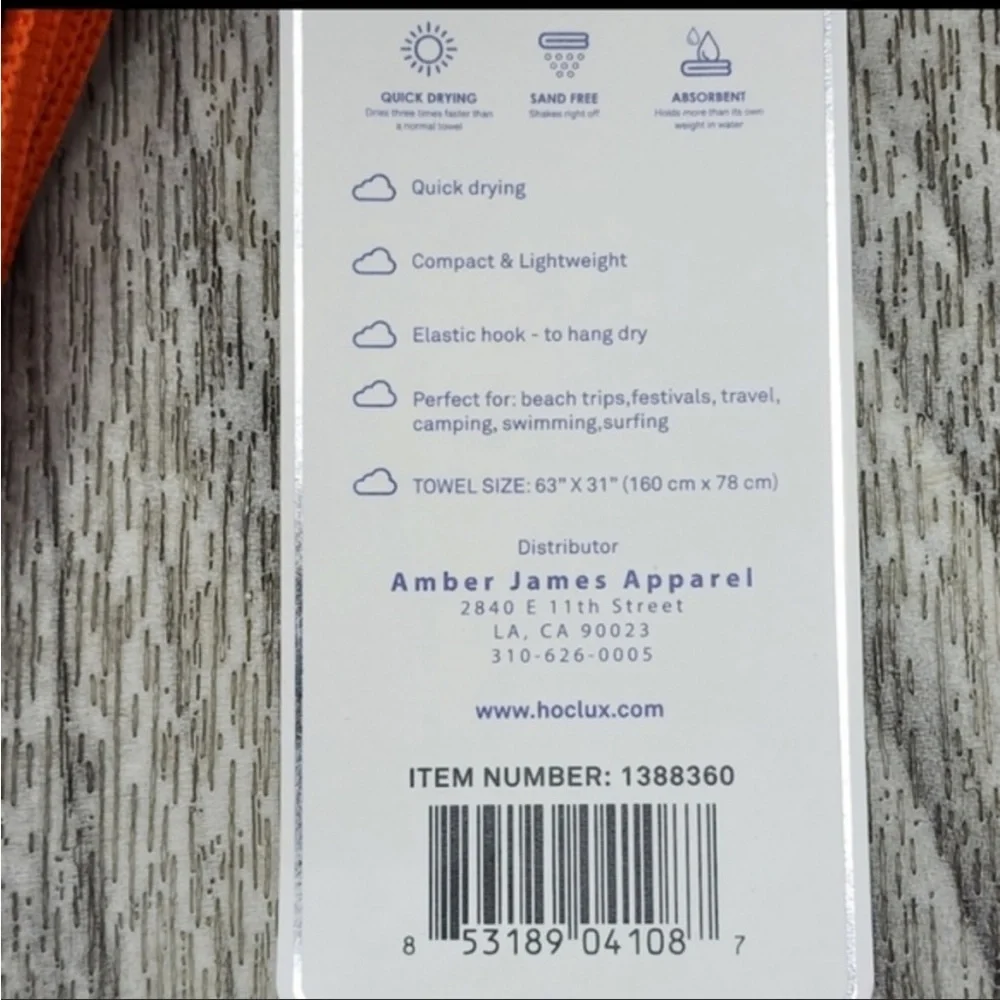 HOUSE OF CLOUDS NWT Microfiber Beach Towel “K”